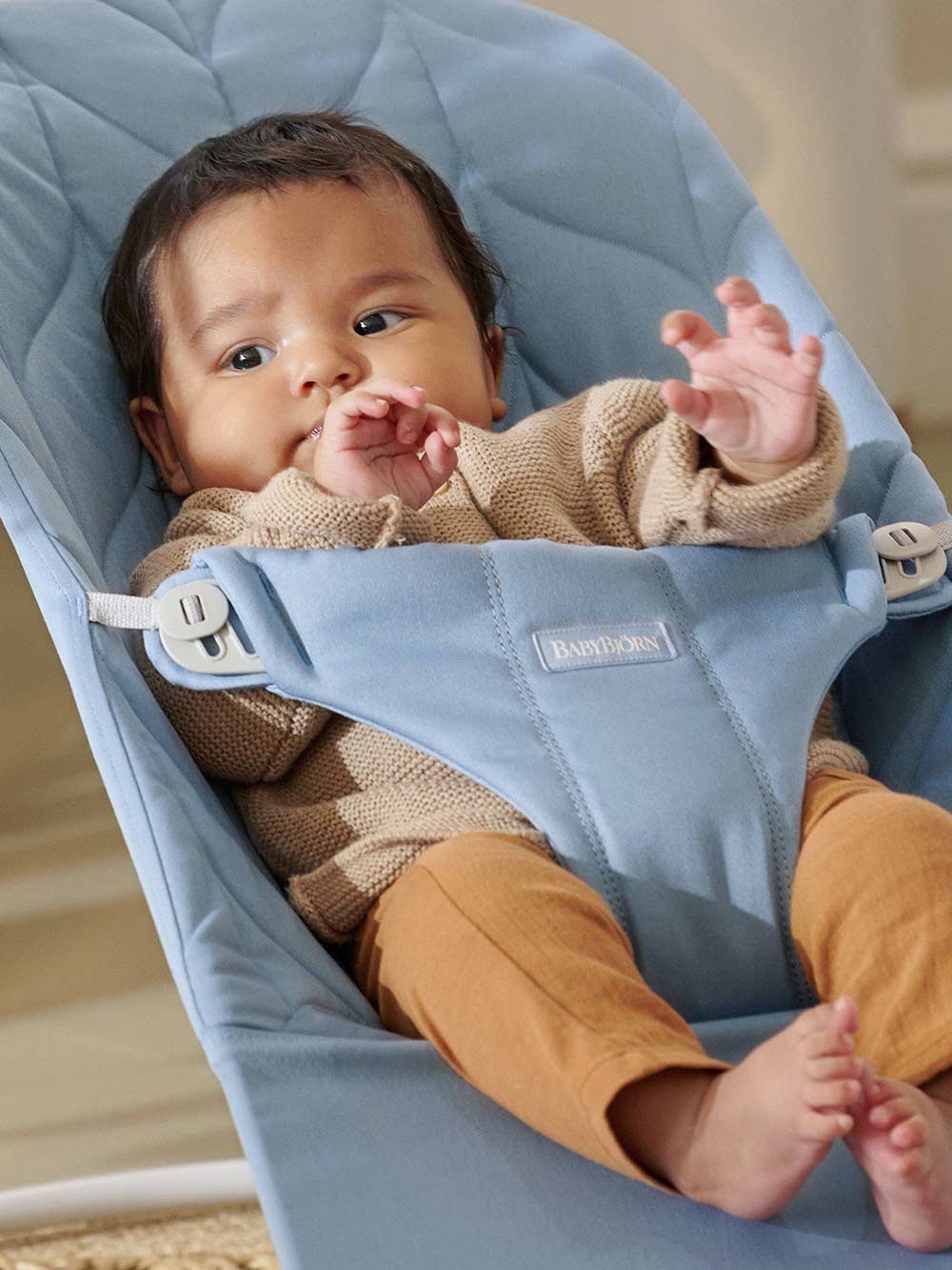 Babybjörn Babysitter Bliss vevd bladmønster blå