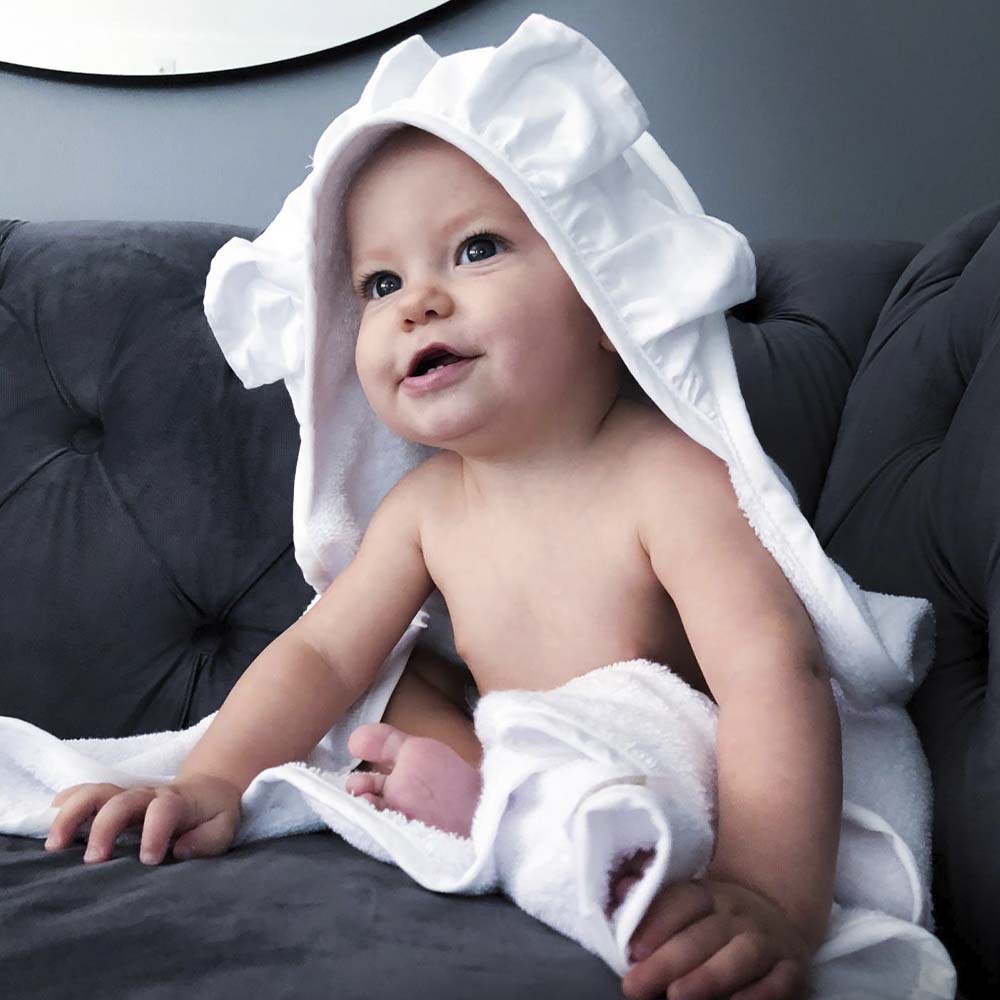 NG Baby Badekappe Hvit med volanger Hvit