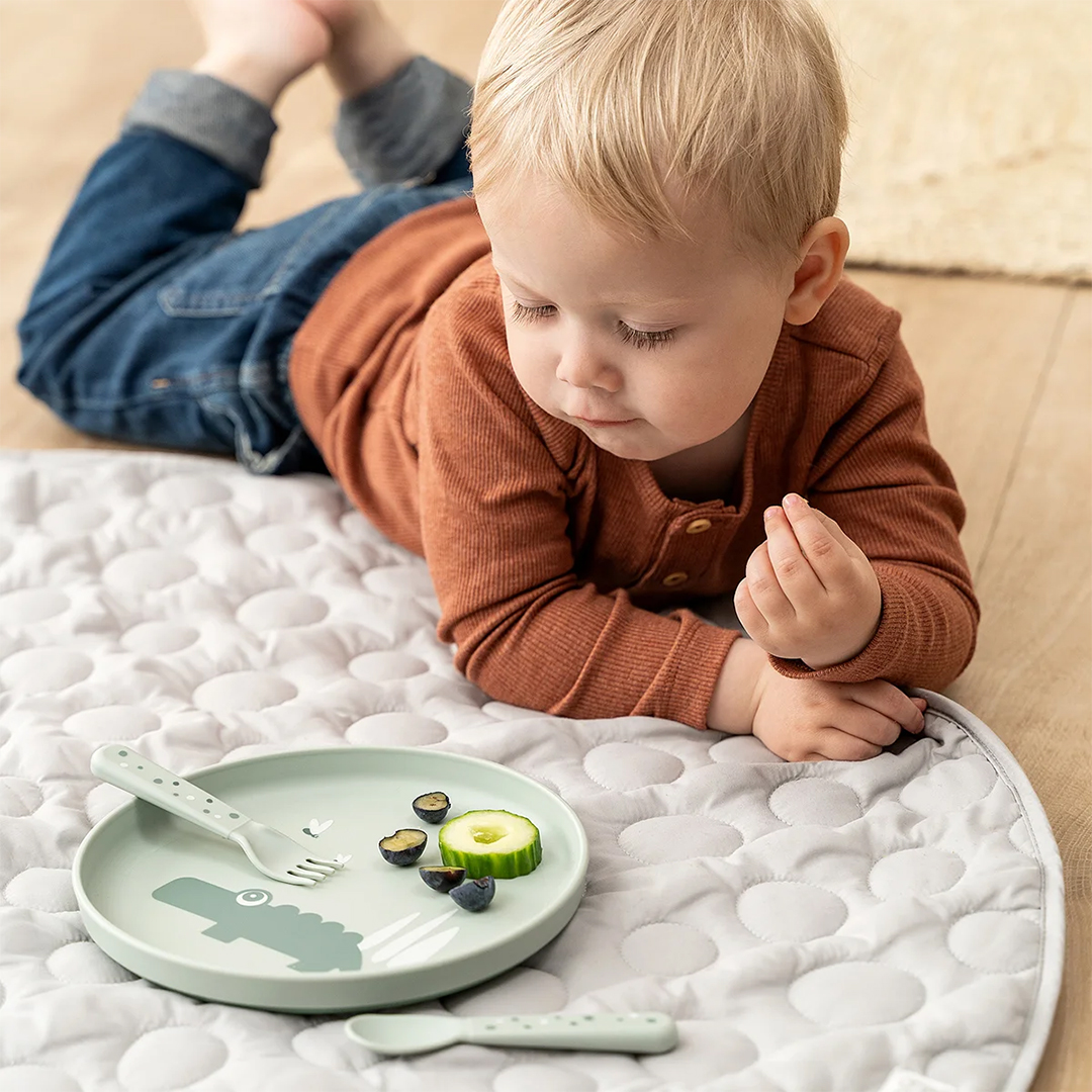 Utført av Deer plate Foodie Croco Green